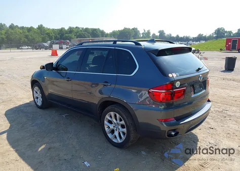 2013 BMW X5 xDrive35I/xDrive35I Premium/xDrive35I Sport Activity из США, поврежденный, VIN 5UXZV4C59D0E10360